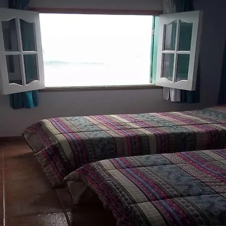 Arrieta Sleeps 4 Wifi 아파트 *